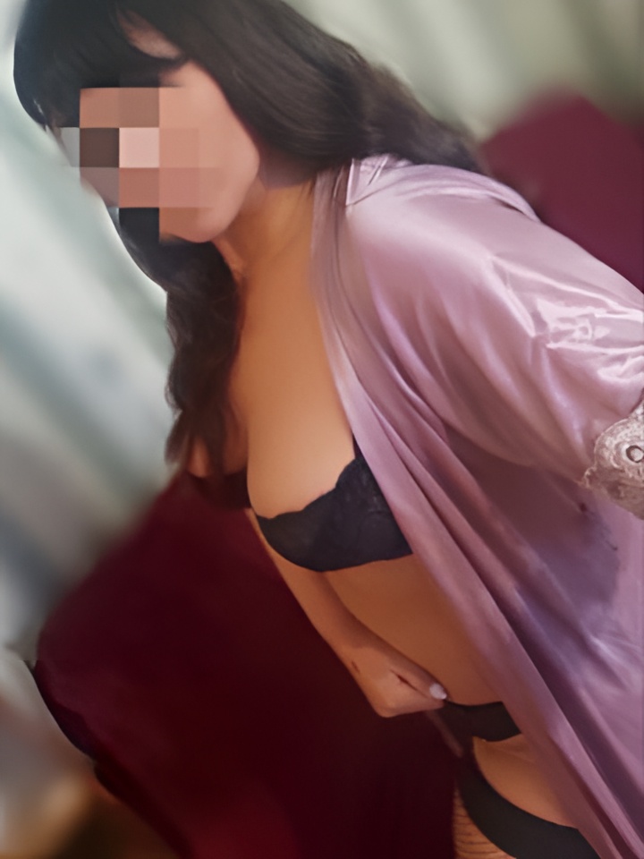 Ксения привлекальеная девушка из Московского цена от 5000 руб