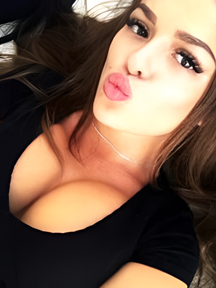 Ленусик привлекальеная девушка из Московского цена от 5000 руб