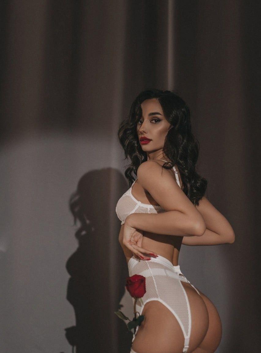 Индивидуалка Розалина, доступна для личного знакомства от 4000 руб