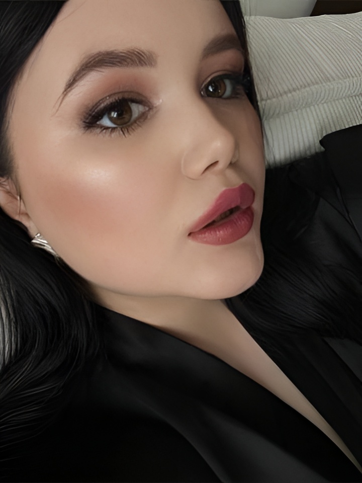 Индивидуалка Венера, доступна для личного знакомства от 4000 руб