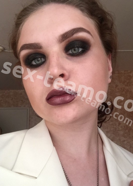 Елена привлекательная девушка из Московского цена от 3000 руб