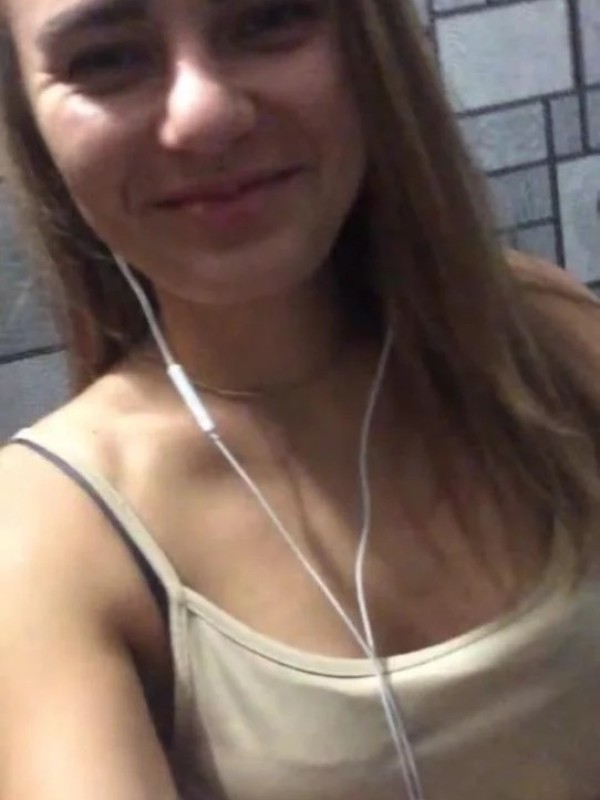 Ная привлекательная девушка из Московского цена от 7000 руб