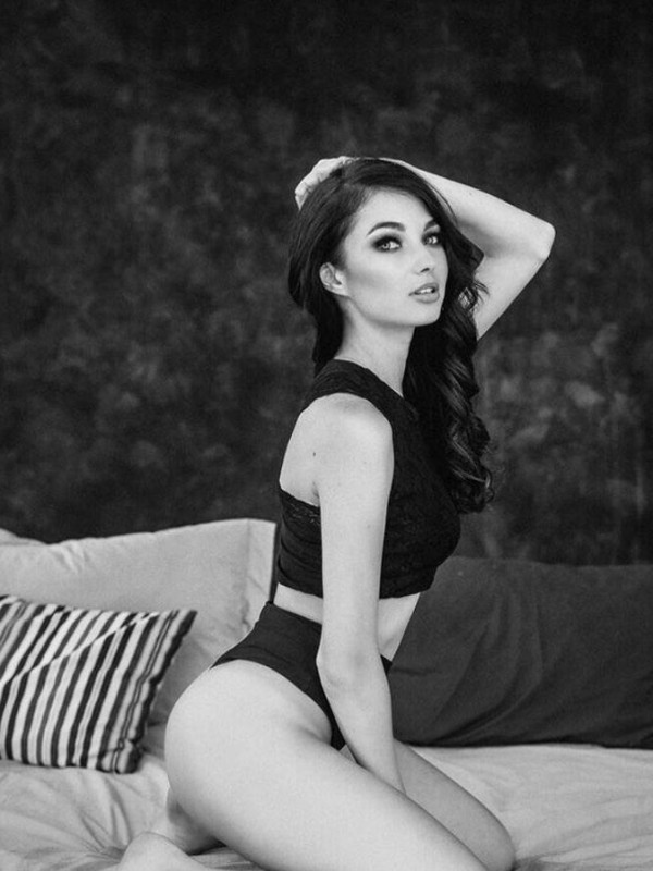 Тося привлекательная девушка из Московского цена от 5000 руб