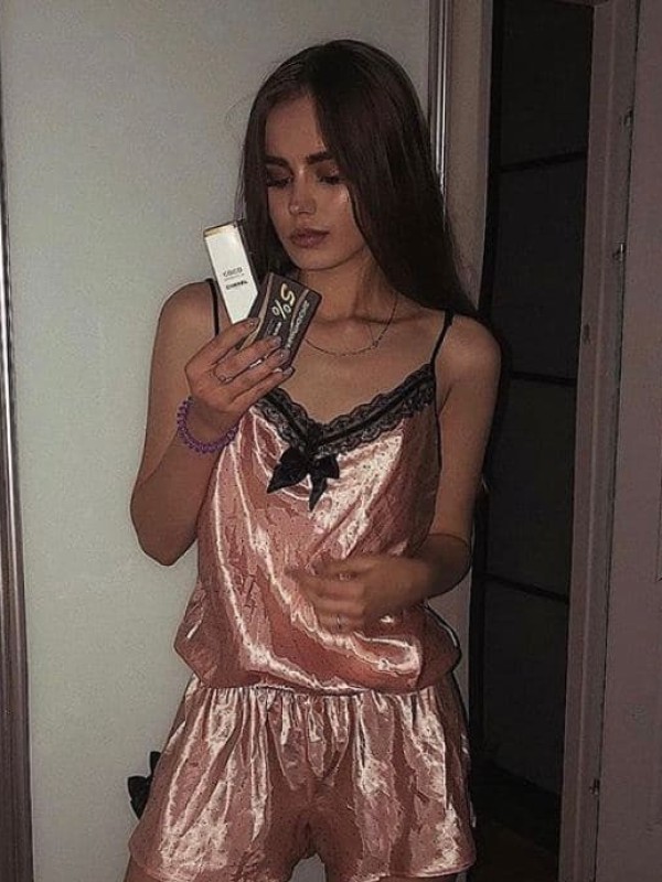 🎥 Анита привлекательная девушка из Московского цена от 4000 руб