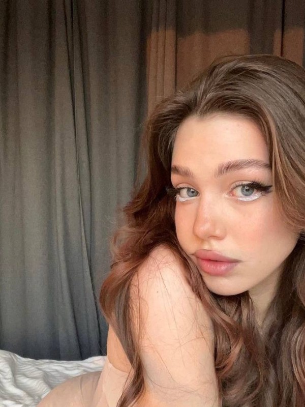 Лида привлекательная девушка из Московского цена от 4000 руб