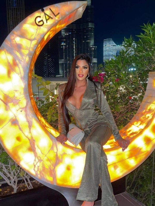 Анюта привлекательная девушка из Московского цена от 6000 руб